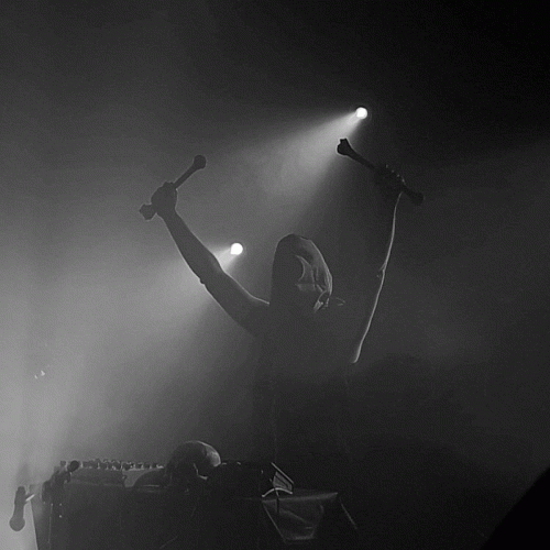 Lifeless Gaze : Life Equals Zero